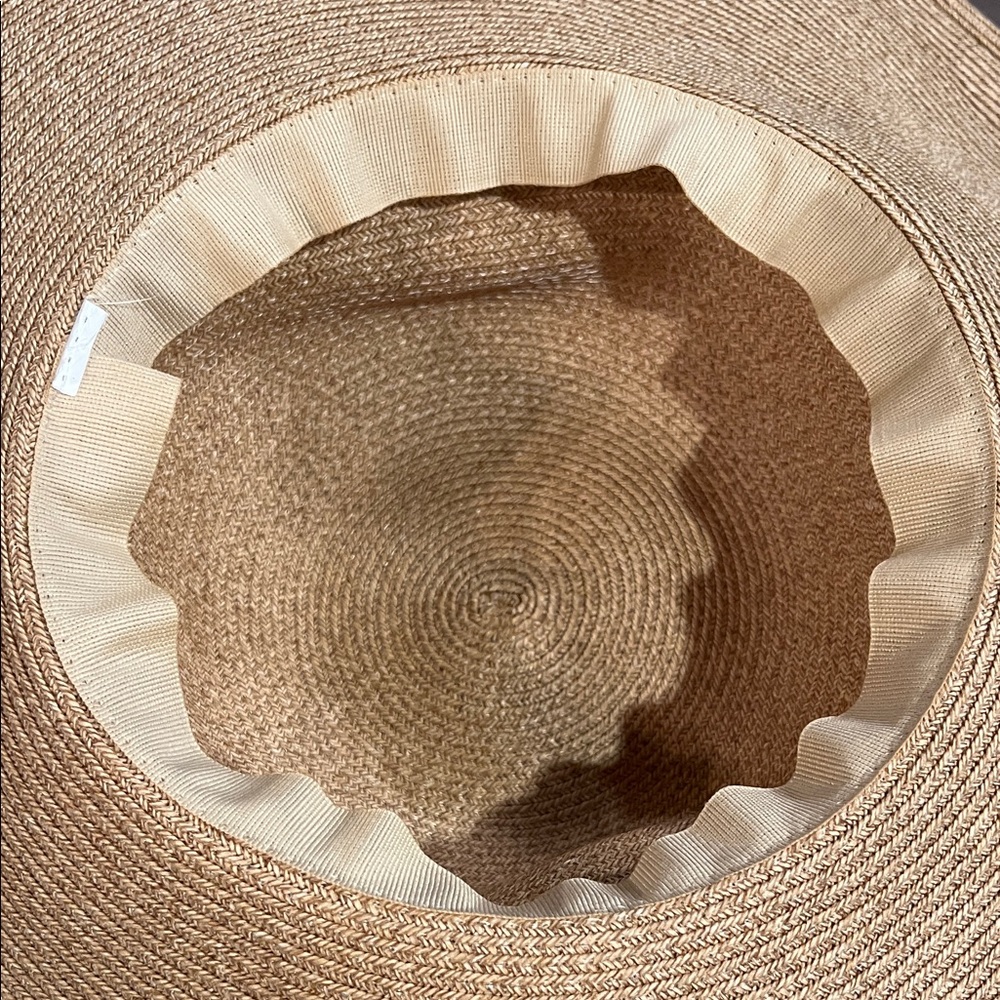 Elegant Tan Wide-Brimmed Sun Hat - Picture 4 of 4